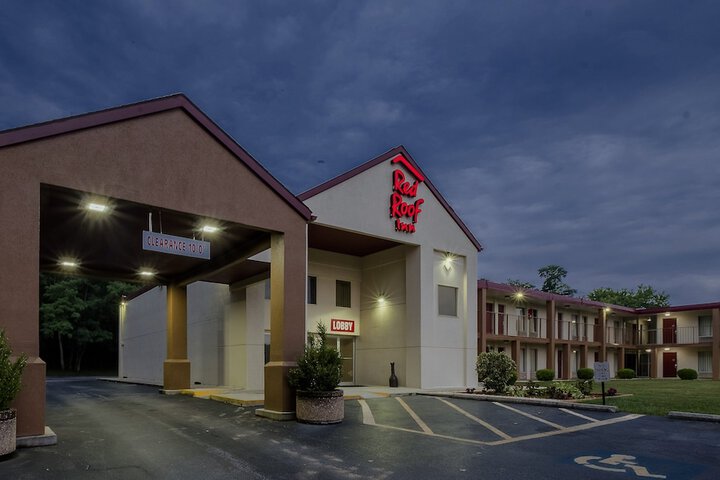 Hotel 3 of 28