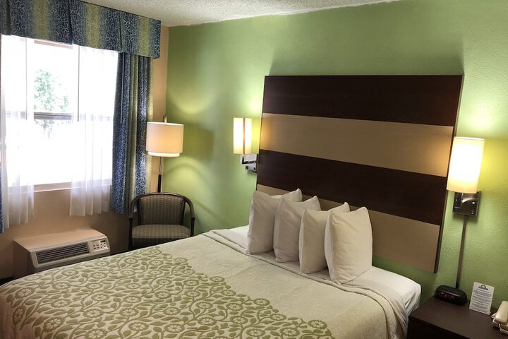 Room 36 of 39