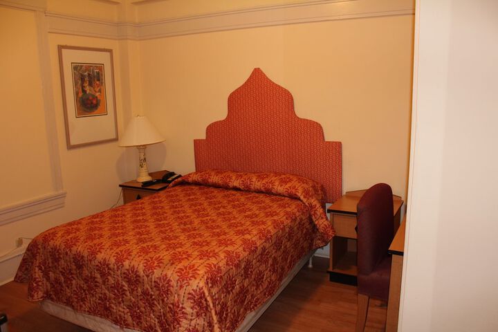 Room 22 of 22