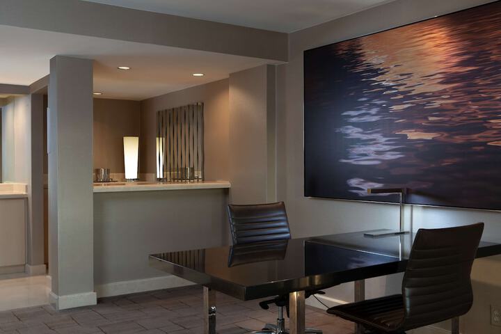 Room 41 of 79