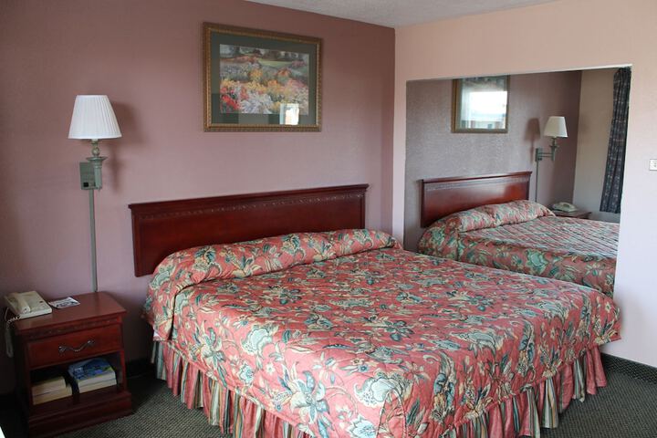Room 17 of 42