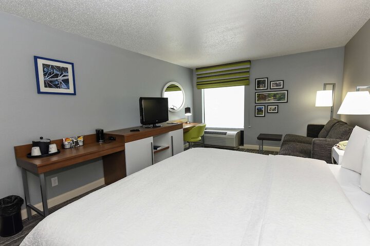 Room 15 of 44