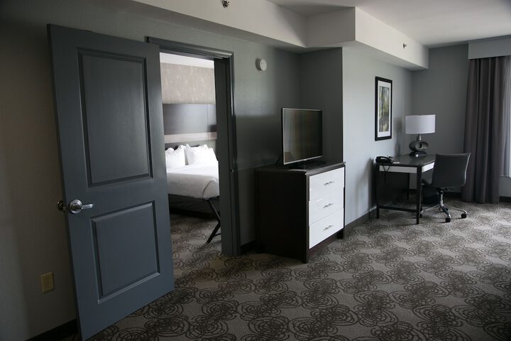 Room 11 of 29