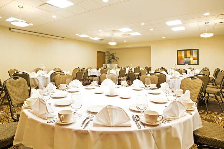 Holiday Inn Battle Creek by IHG