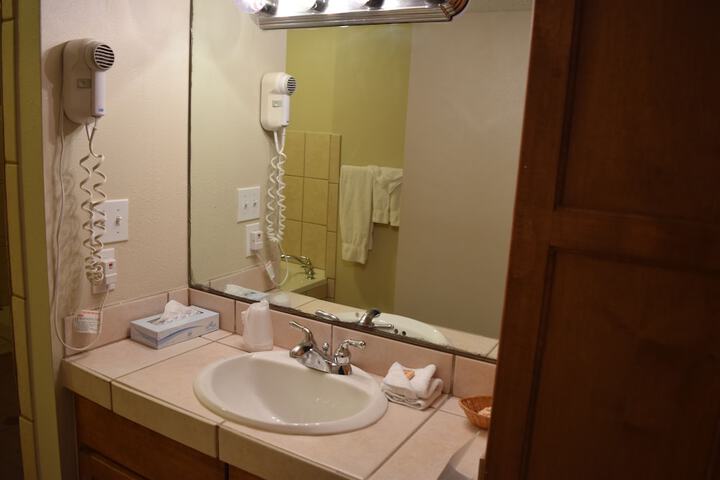 Room 26 of 129