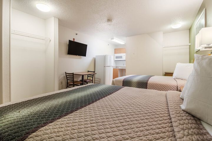 Room 21 of 24