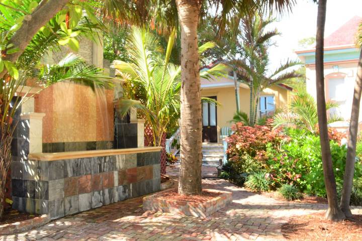 Southernmost House - Adult Exclusive