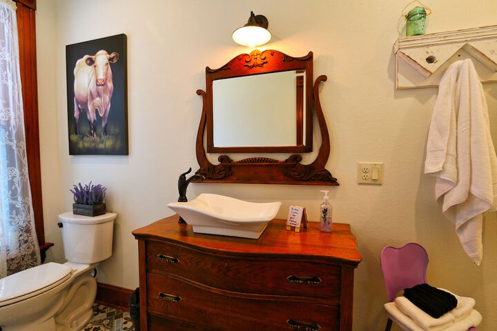 Room 18 of 31