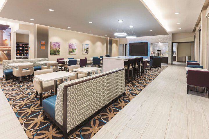 Hotel Interior 12 of 41