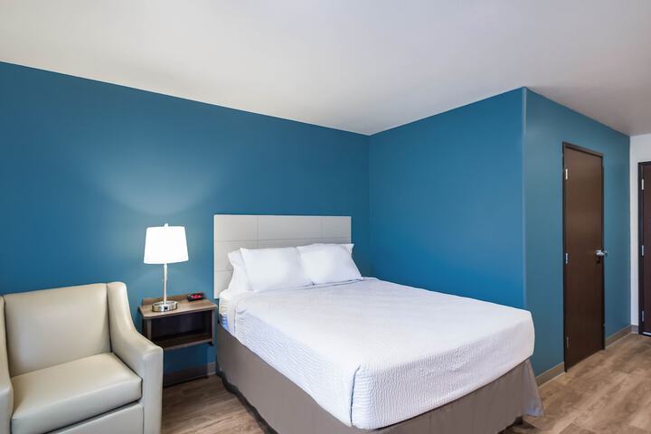 WoodSpring Suites Gurnee - Chicago