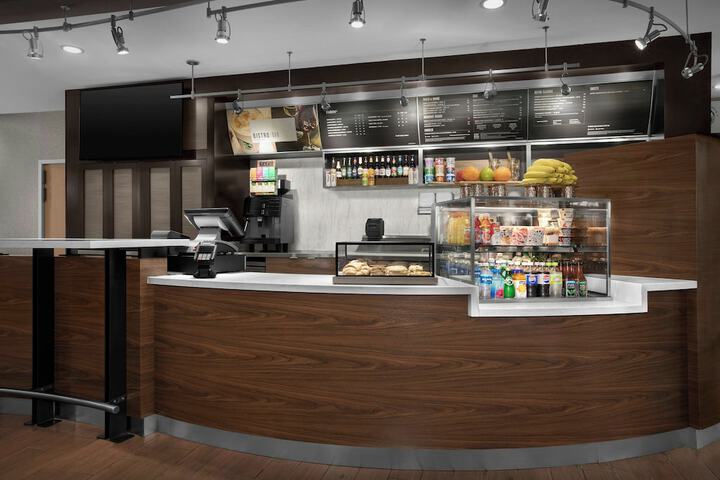 Courtyard by Marriott Dallas DFW Airport North / Irving