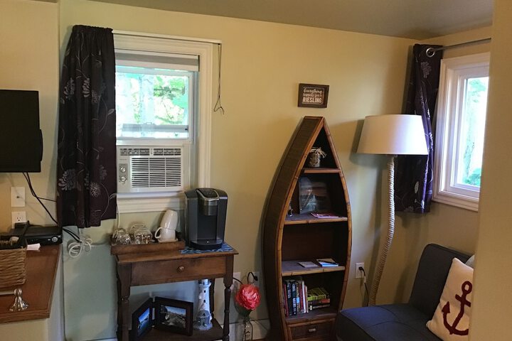 Room 12 of 27