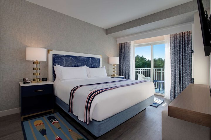 Fenwick Shores Tapestry Collection by Hilton