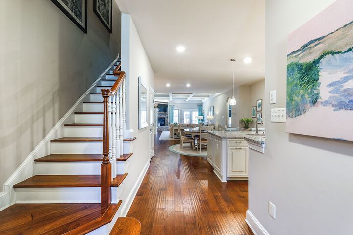 Swim Hike & Chill: Spacious Ocean View Townhome!