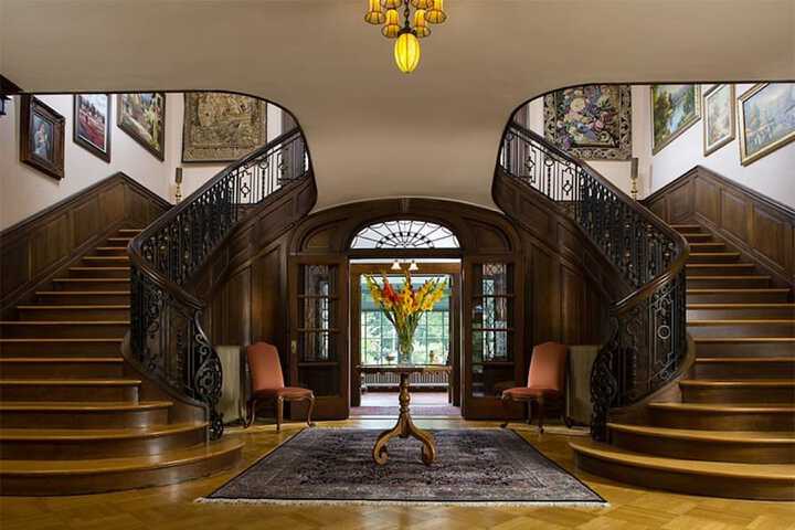 Hotel 6 of 134