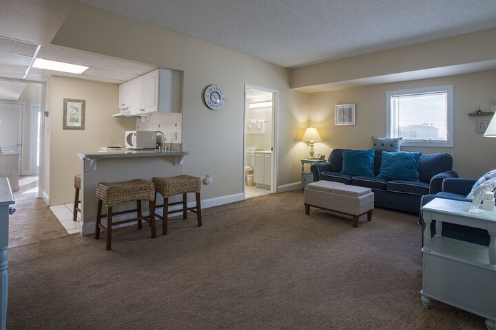 Biscayne Suites
