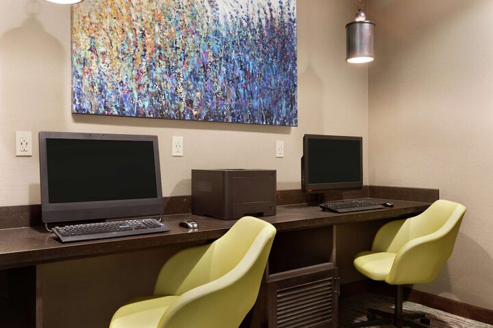 Business Center 50 of 50