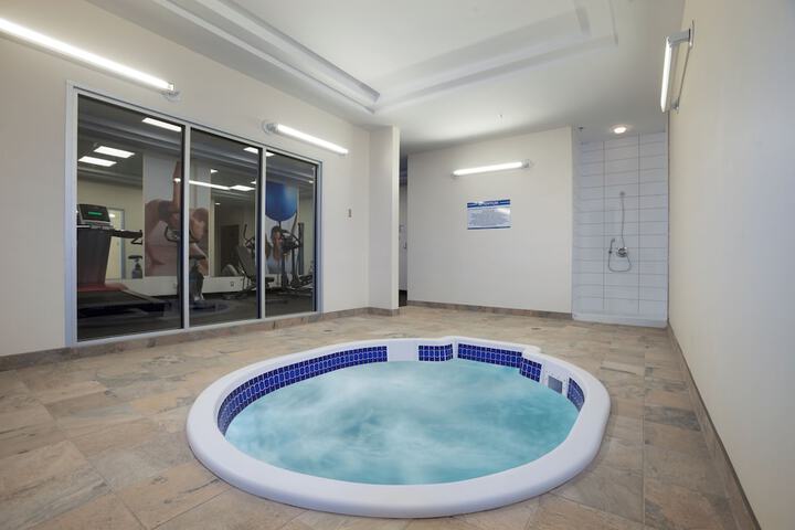 Travelodge by Wyndham Weyburn