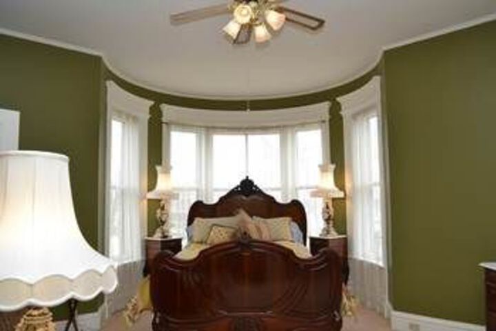 The Grand Anne Bed & Breakfast