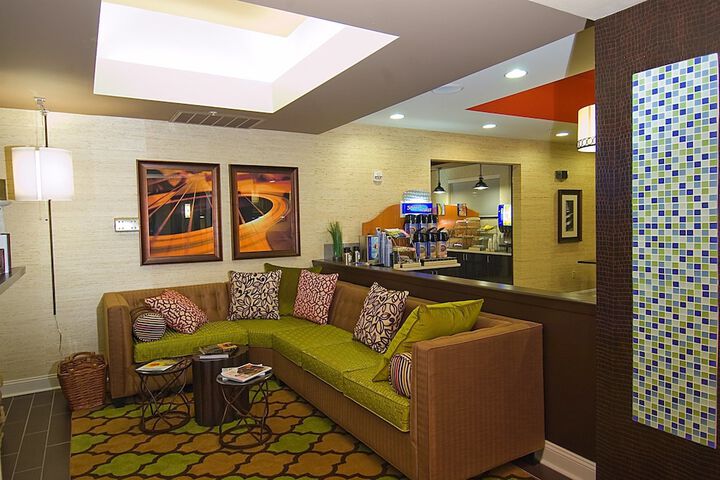Hotel 4 of 41