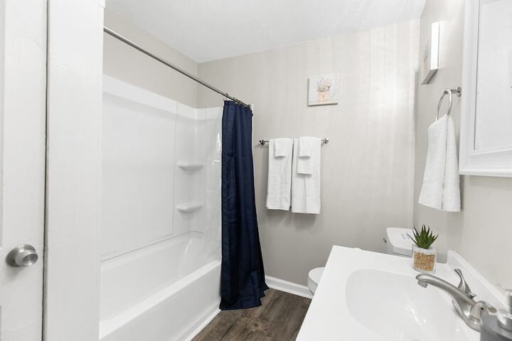 Renovated Central Park Chic