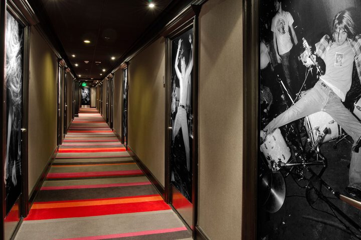 Ballroom/Hall 78 of 83