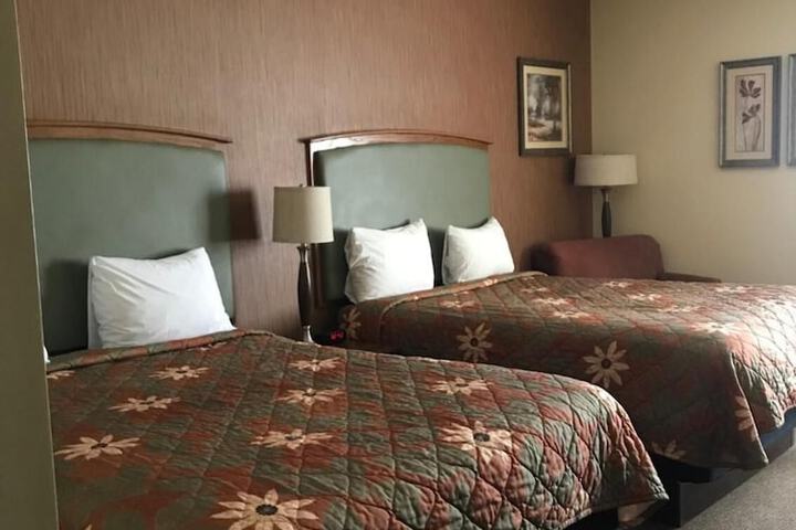 Randolph Inn and Suites