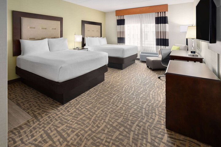 Wyndham Garden Buffalo Downtown