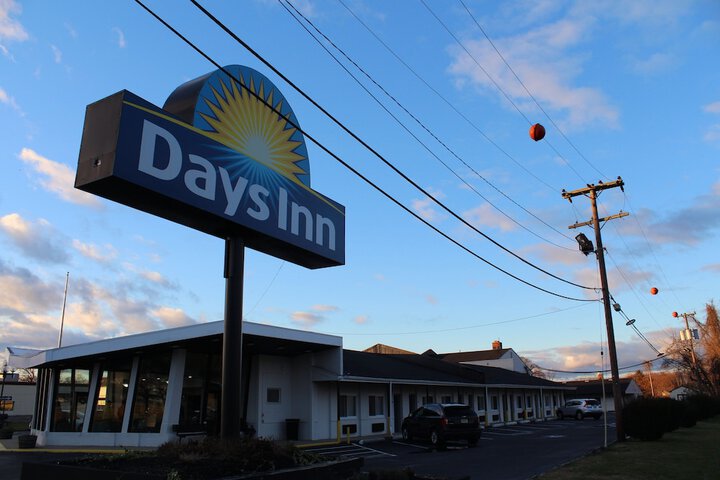 Days Inn by Wyndham Wrightstown McGuire AFB / Bordentown
