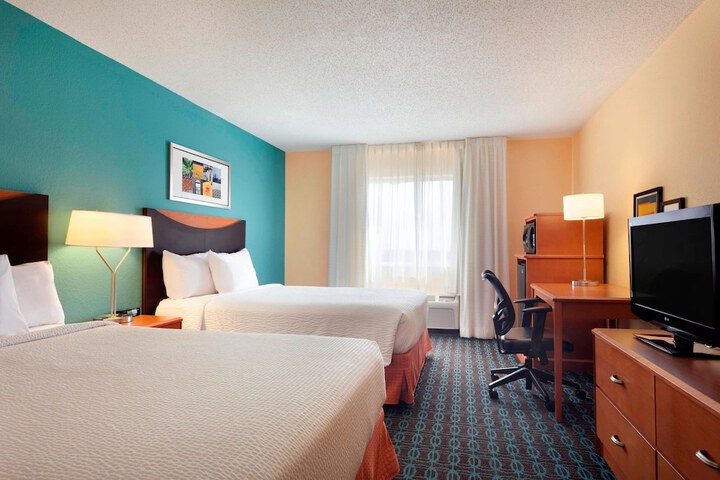 Room 12 of 24