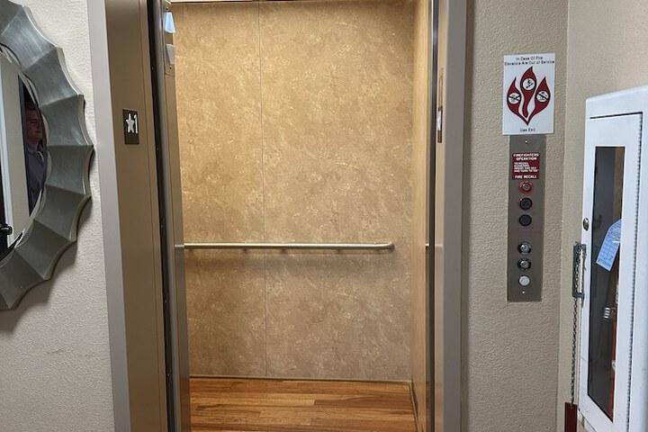 Comfort Inn Marion near Downtown & Blue Ridge PKWY