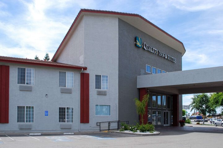 Hotel 2 of 37