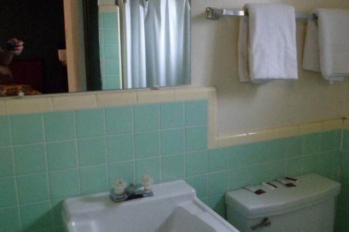 Room 3 of 14