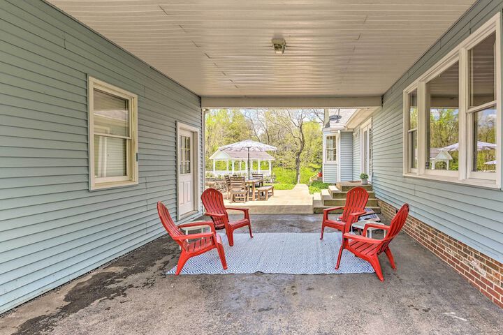 Chic Nashville-area Retreat w / Private Pool!