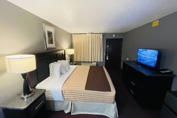 Sparta Inn