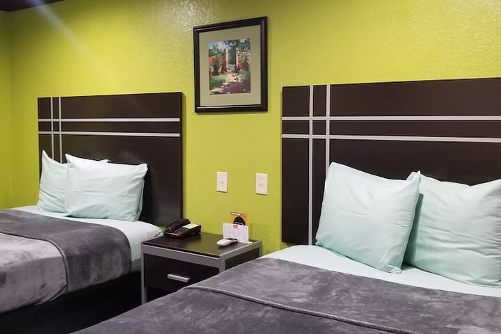 Room 22 of 47