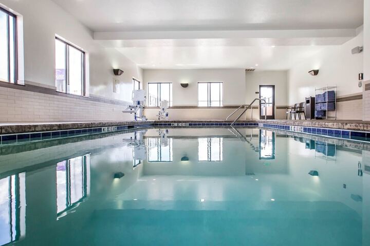 Pool 7 of 61
