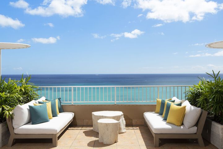 The Twin Fin Hotel