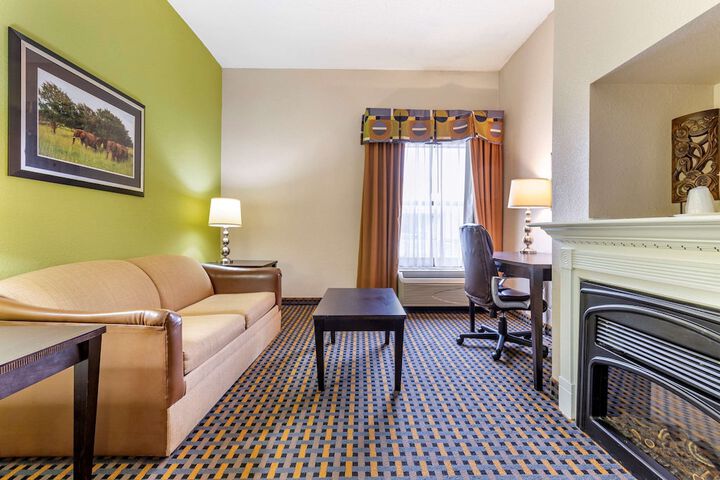 Comfort Inn & Suites Asheboro East