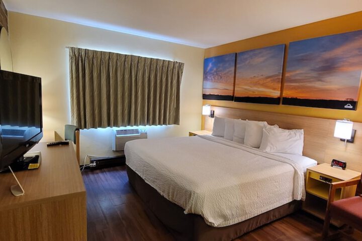 Room 21 of 56