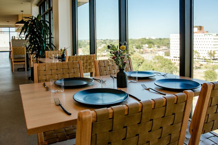 Brut Hotel