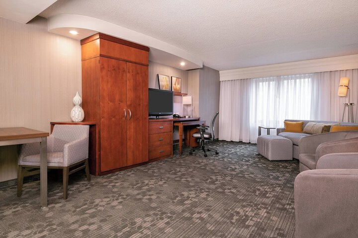 Courtyard by Marriott Newark-University of Delaware
