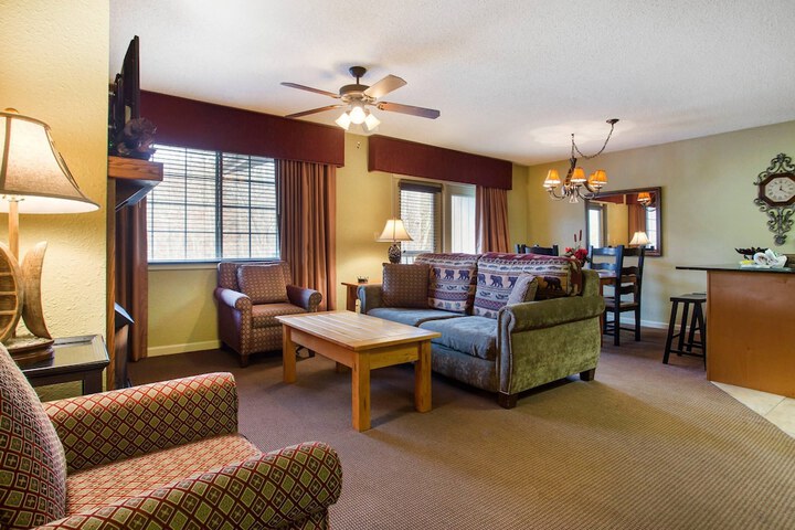 Bluegreen Vacations Blue Ridge Village an Ascend Collection Resort