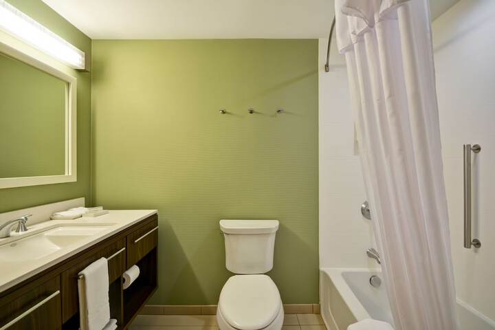 Room 21 of 41