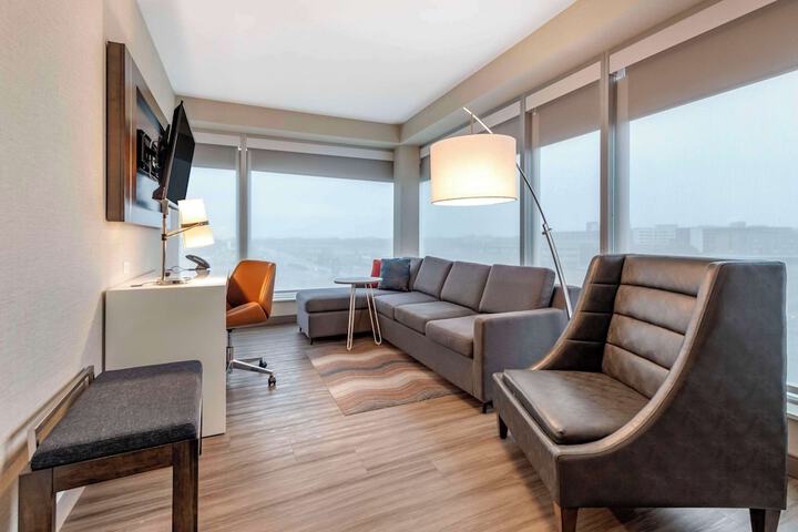 Room 21 of 51