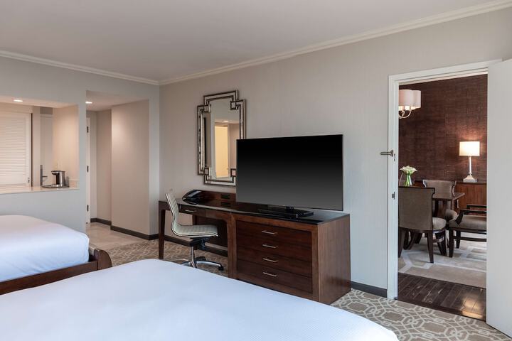 Room 35 of 130