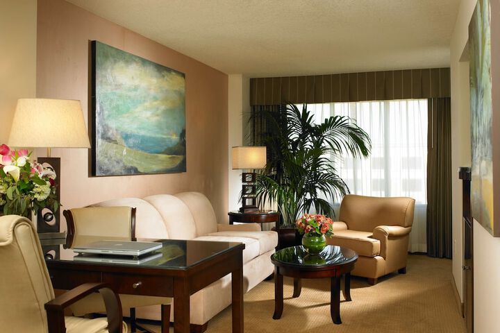 DoubleTree Suites by Hilton Anaheim Rsrt - Convention Cntr