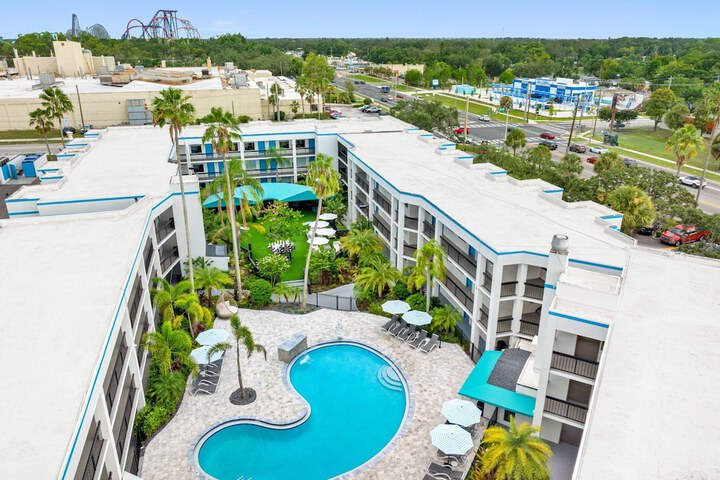 OASIS BAY SUITES Tampa, Busch Gardens, USF