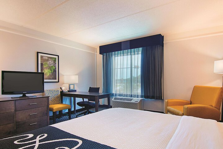 Room 16 of 41