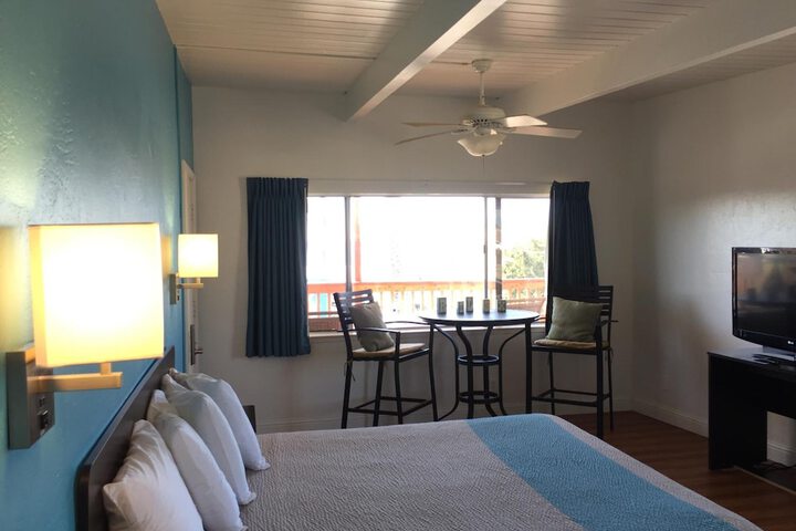 Room 18 of 52
